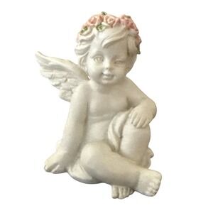 Cute Angel With Pink Wreath Statue, Figurine. Unbranded